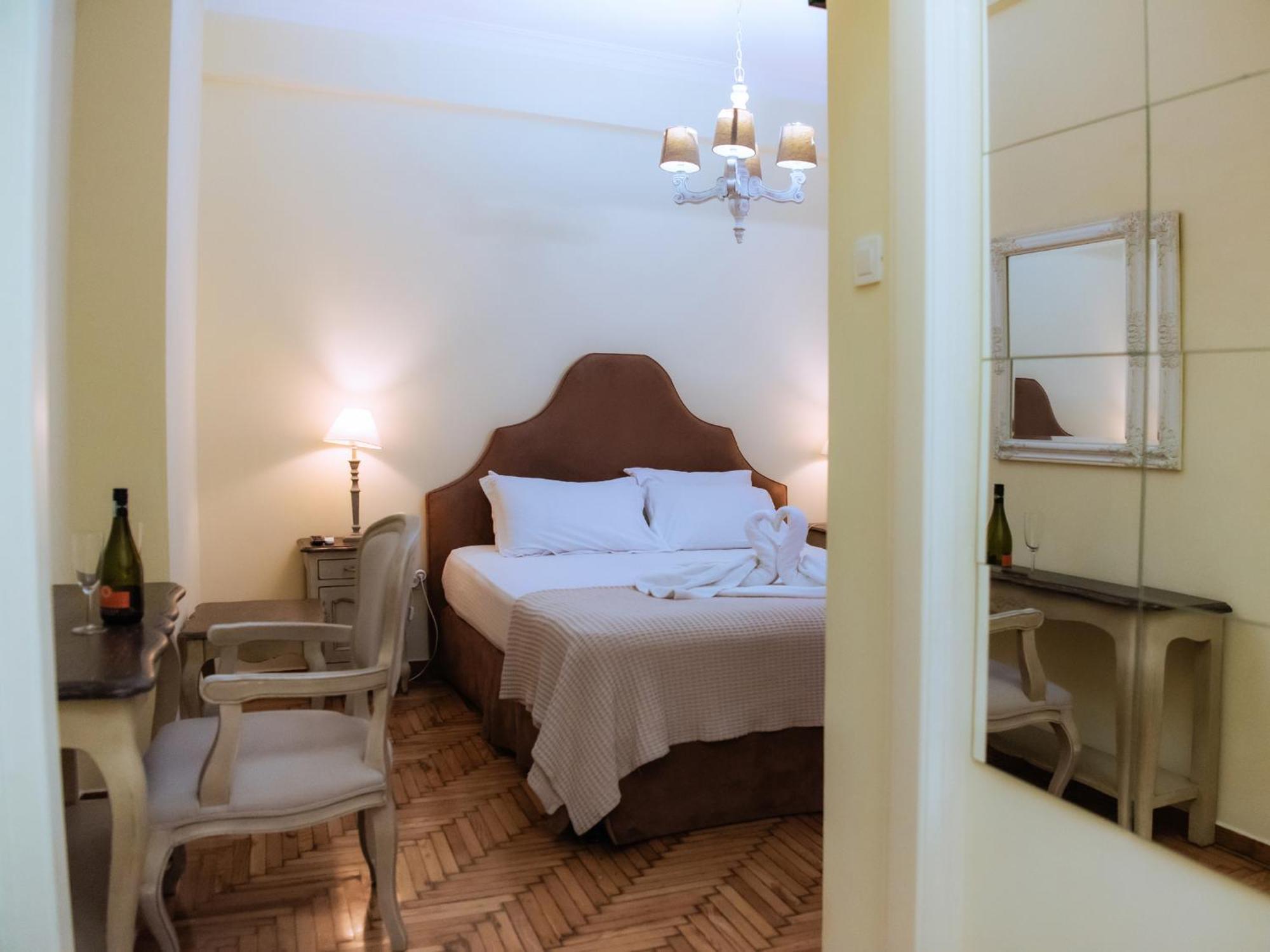 Andrianou Plaka Residence アテネ エクステリア 写真